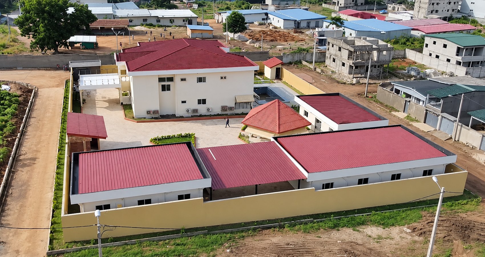 Vue aérienne d’une résidence privée réalisée par Ivoire Construction